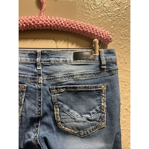 Daytrip Virgo Bootcut Jeans Woman’s Size 29S - Picture 10 of 10